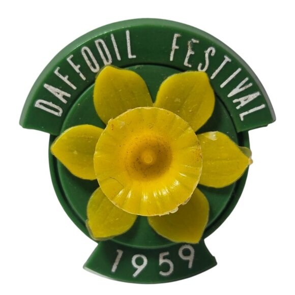 Vintage 1959 Daffodil Festival Pin Puyallup Washington Brooch Yellow Green - Picture 5 of 16
